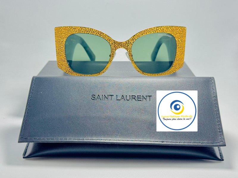 Haut de gamme Saint Laurent